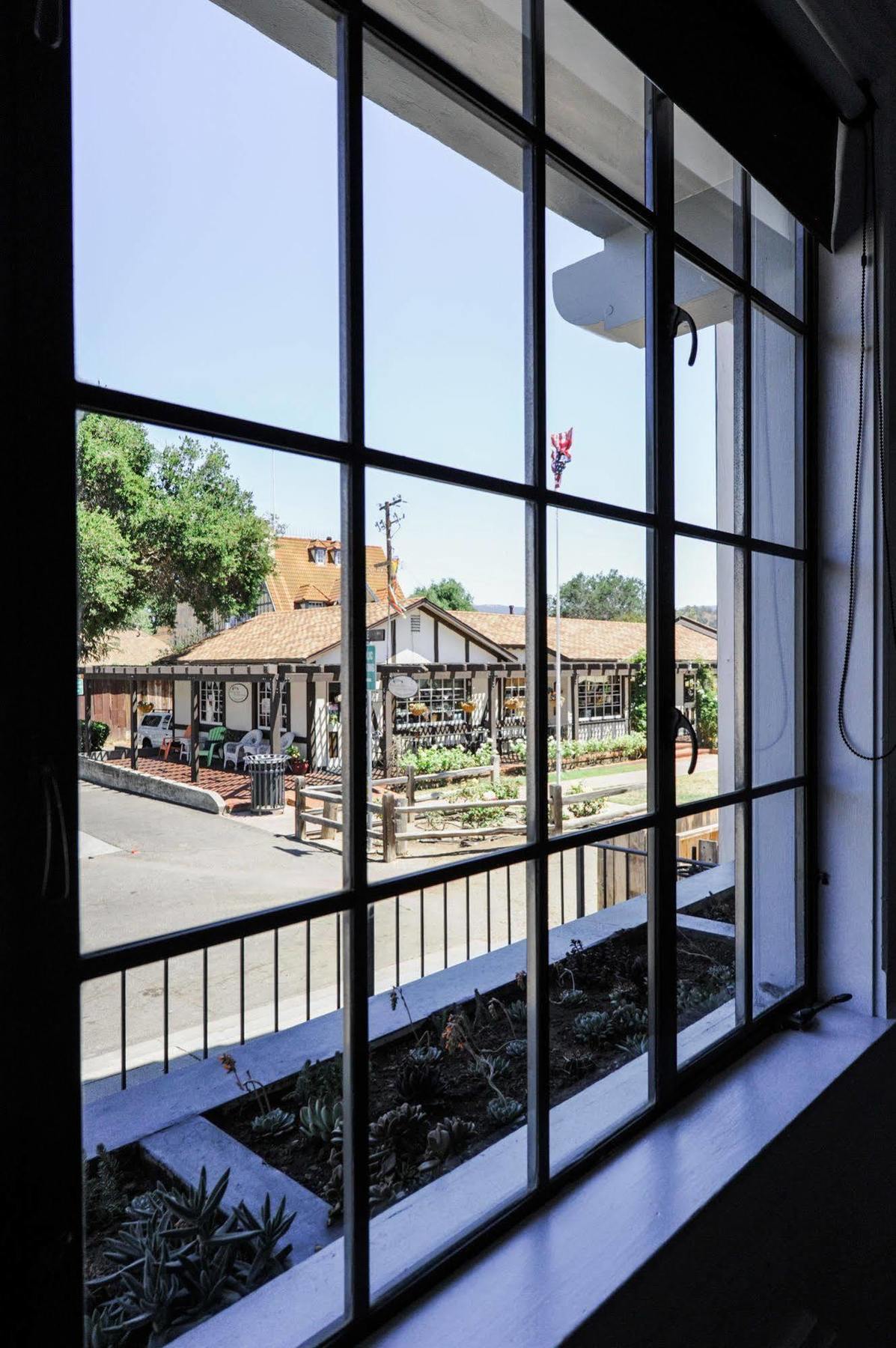 Atterdag Inn Solvang Buitenkant foto